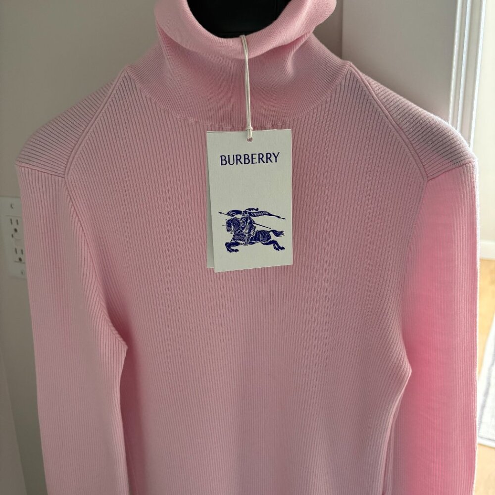 Burberry Small Pink Wool Equestrian Patch Turtleneck